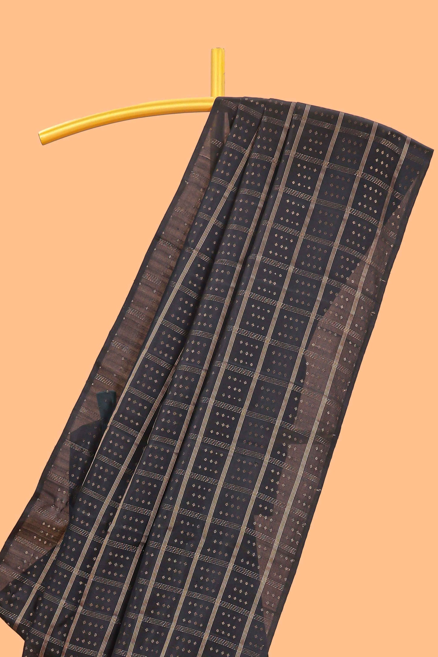 Borderless black zari checked parambariya pattu saree with contrast pallu and checked blouse