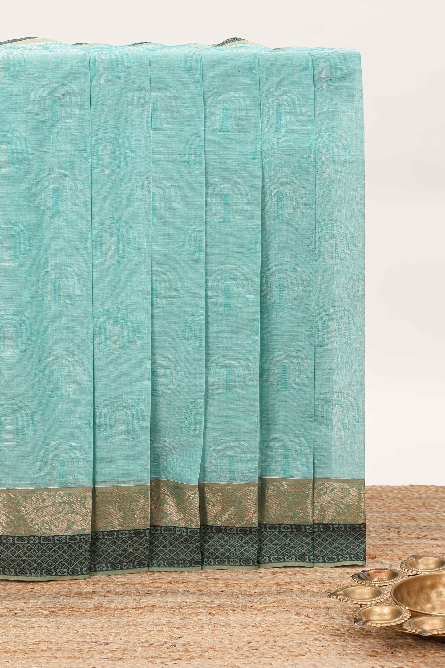 Blue unique design kovai cotton saree with contrast border and matching pallu