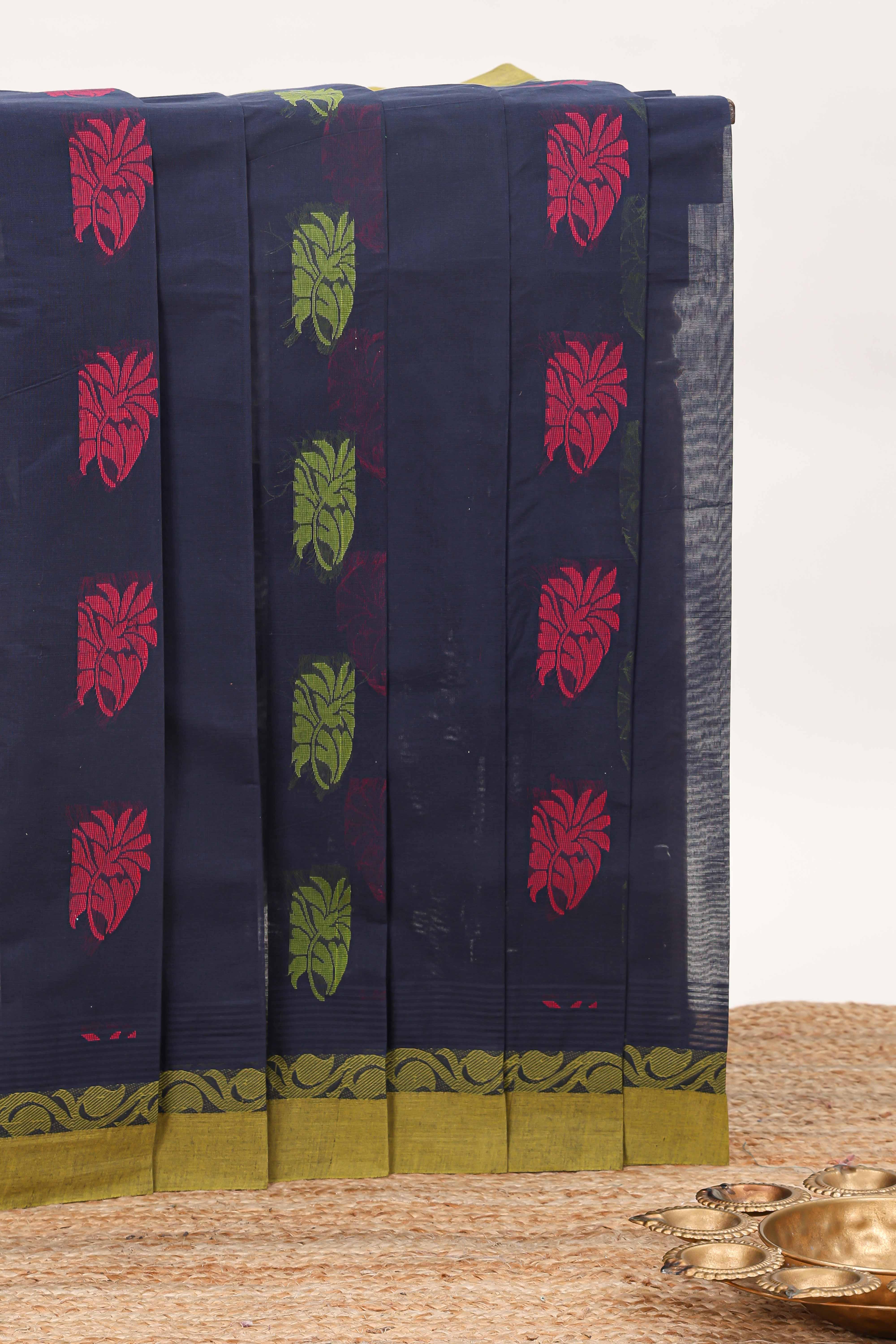 Blue floral motifs kovai cotton saree with contrast border and matching pallu