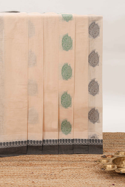 Sandal floral motifs kovai cotton saree with contrast border and matching pallu