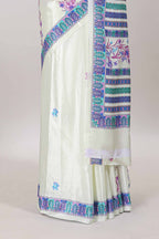 Pallu stripe detailing