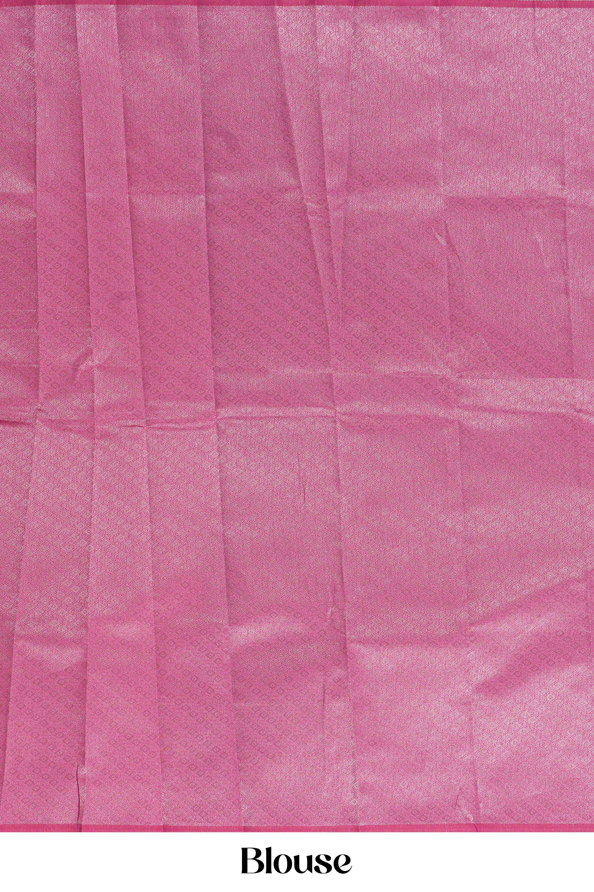 Peach lichi silk contrast pallu saree