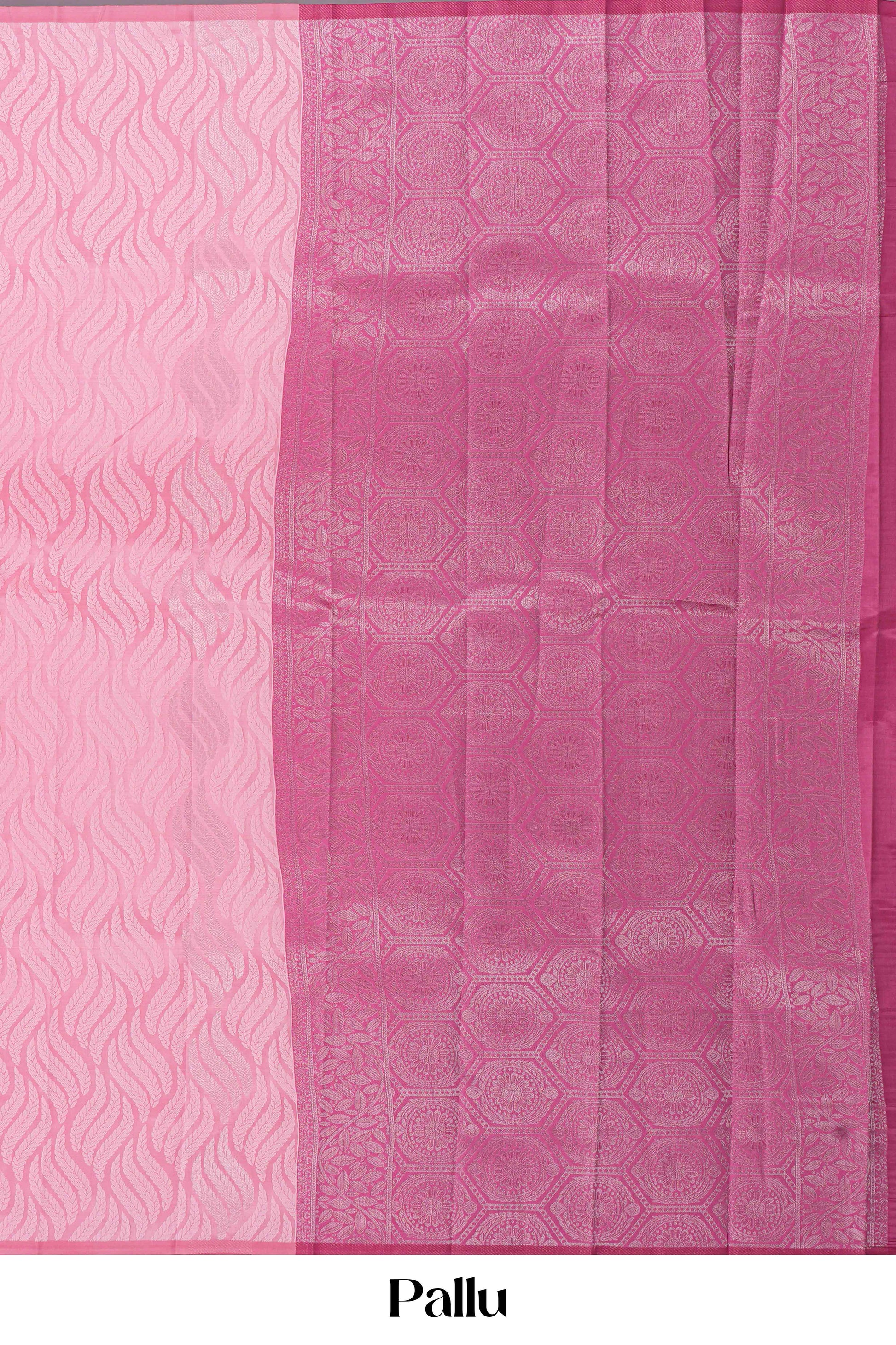 Peach lichi silk jacquard weave saree