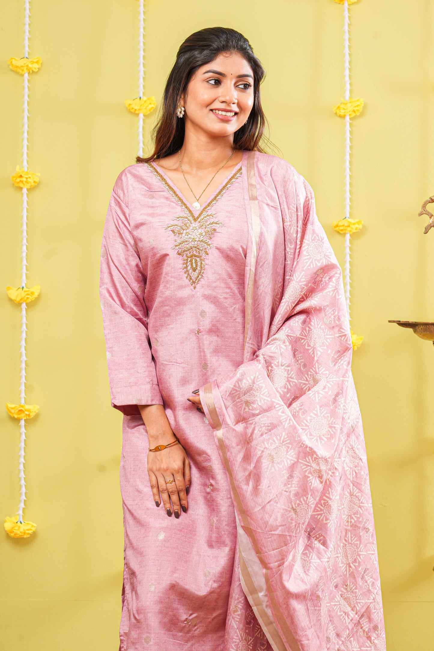 Peach neckline design outfit