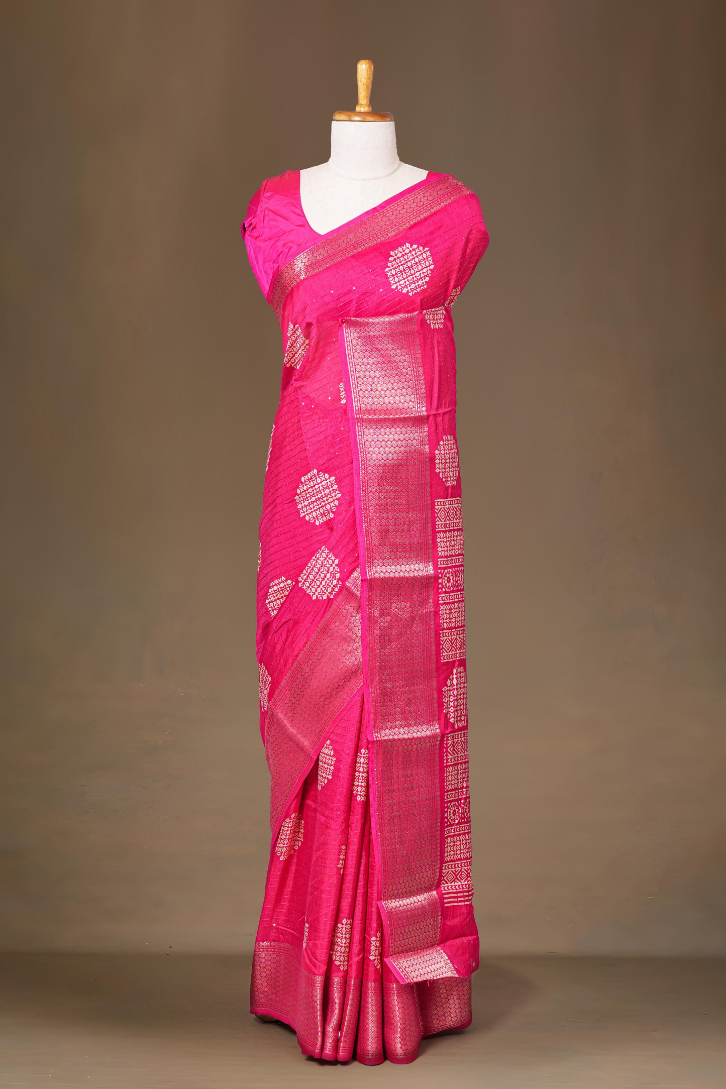 Pink floral butta dupion silk saree