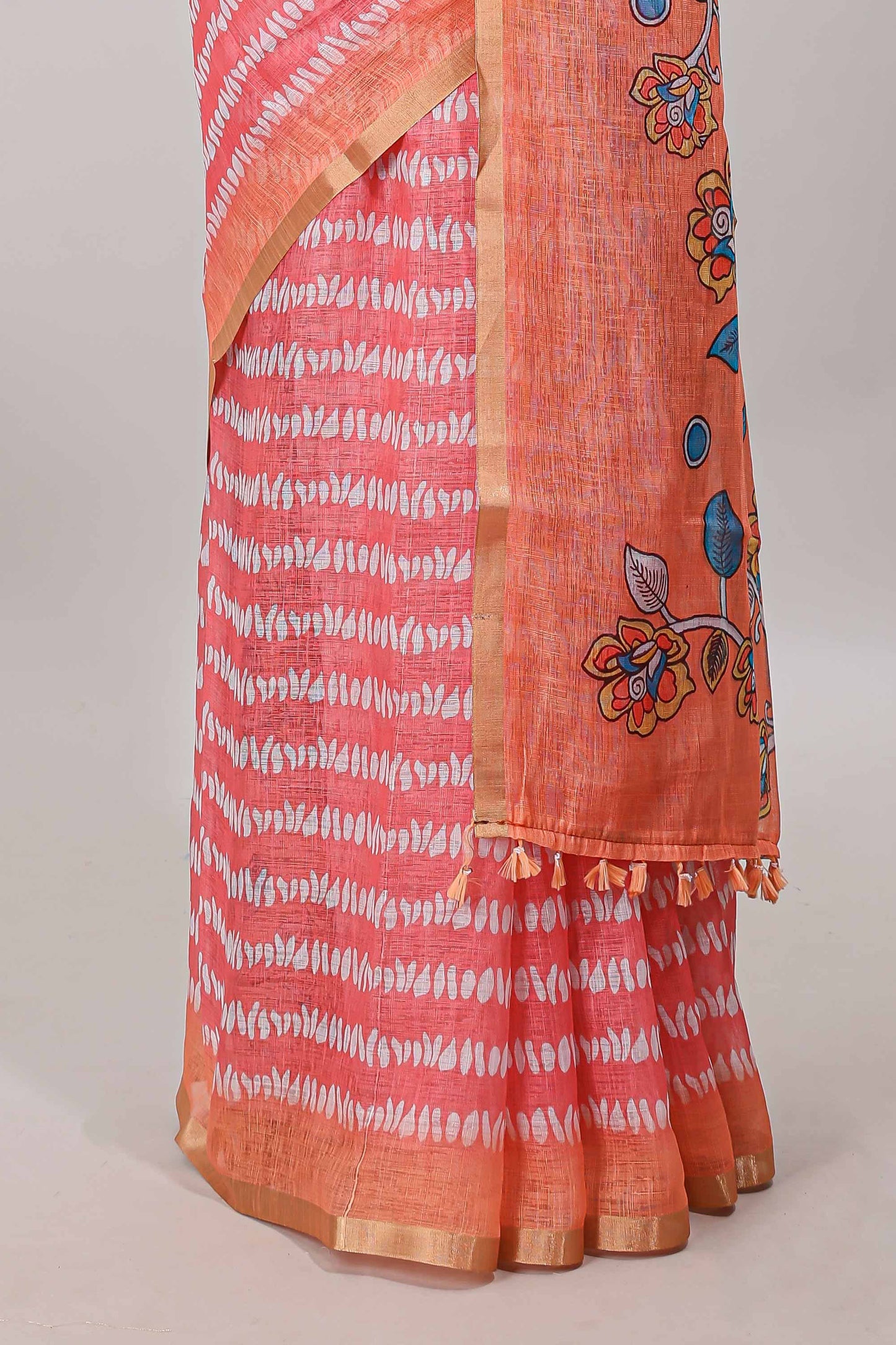  Pink floral printed pallu saree
