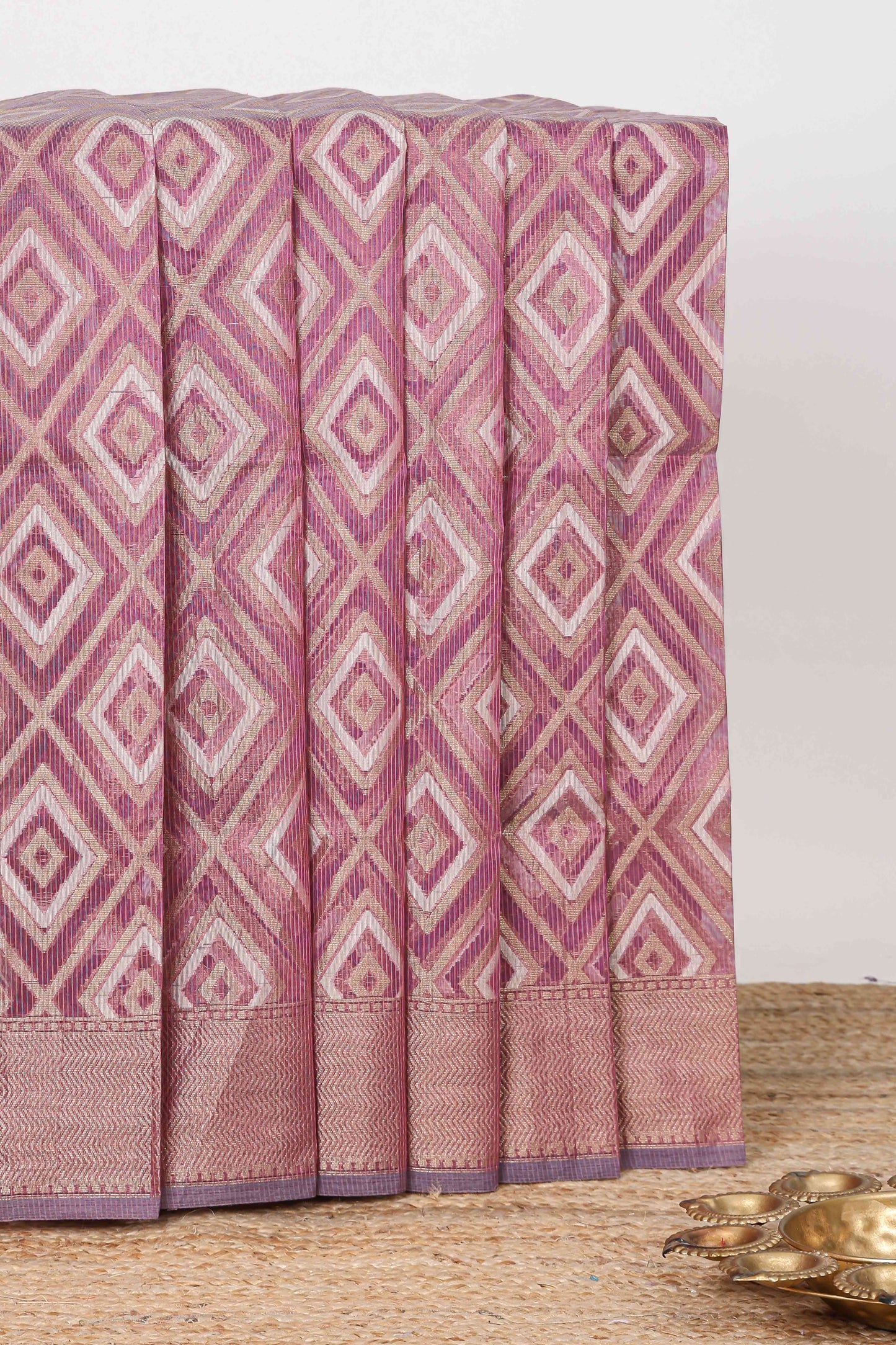 Pink geometric diamond design Kota cotton saree