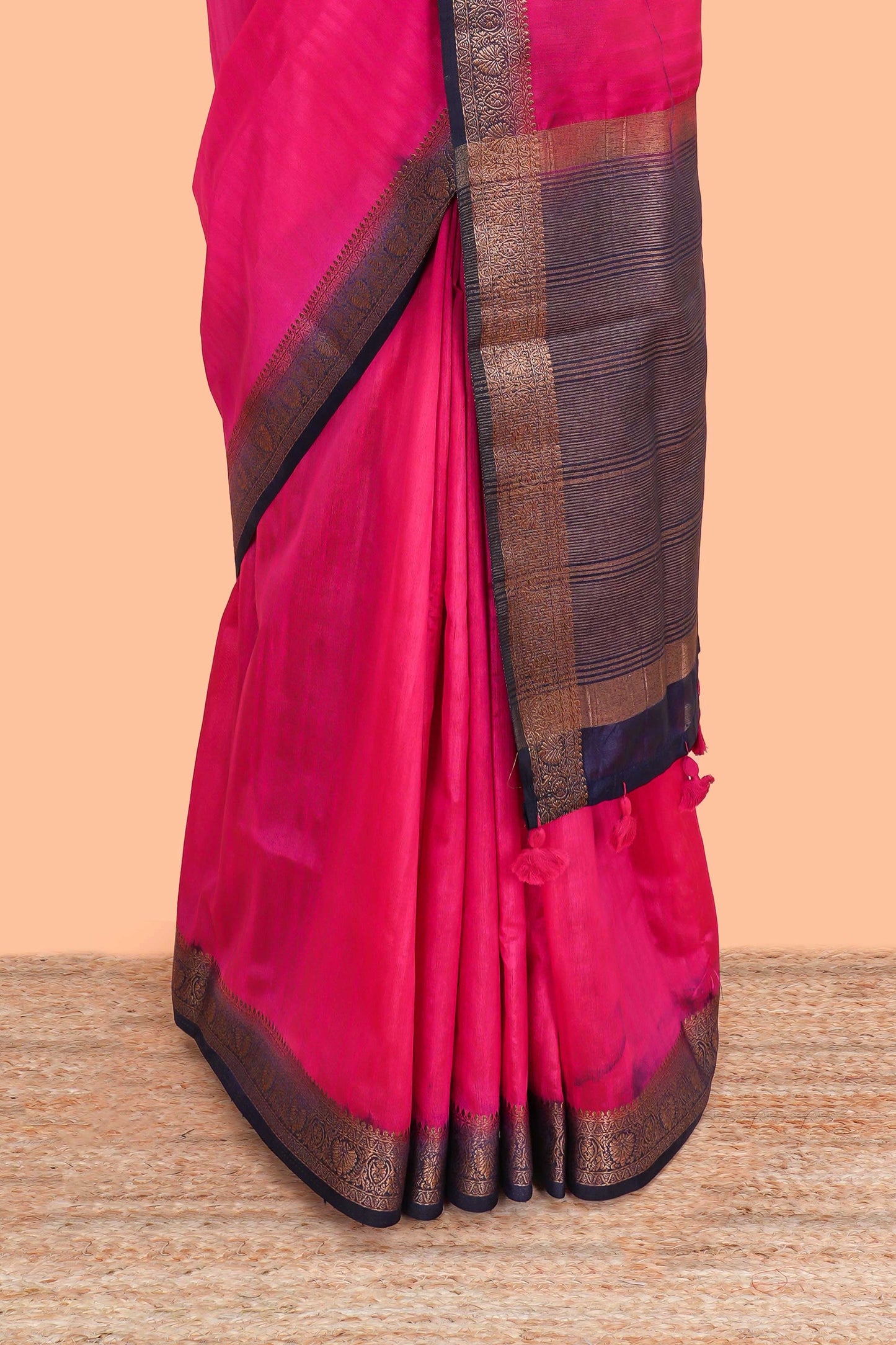 Pink raw silk elegant saree