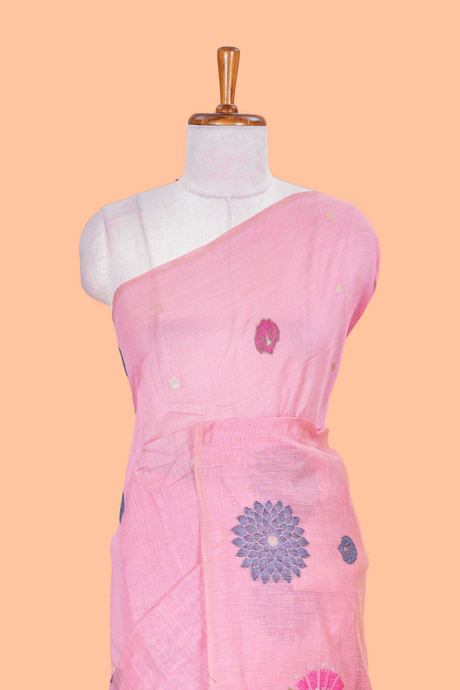 Pink woven pallu munga cotton saree