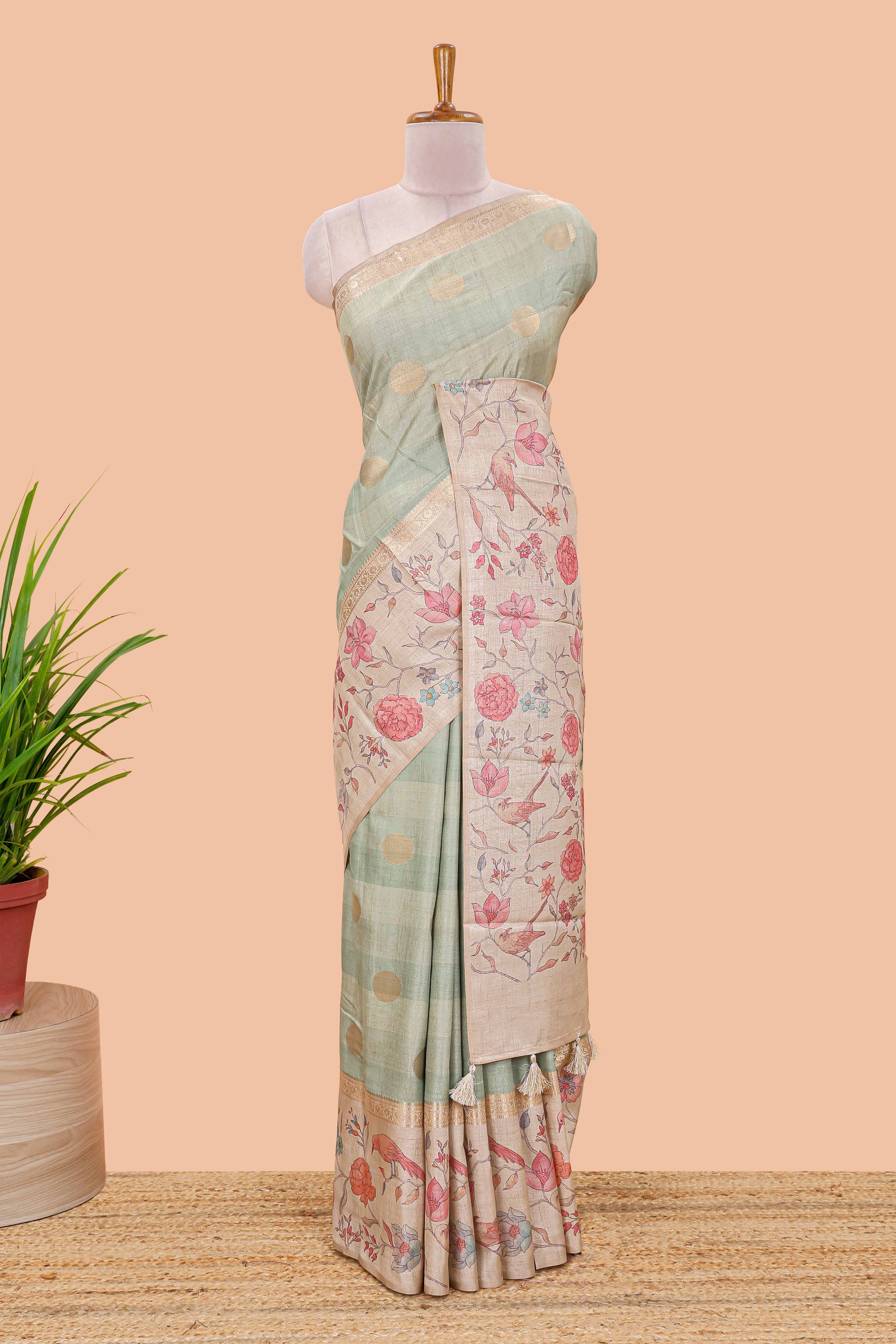 Pista green Round zari butta 