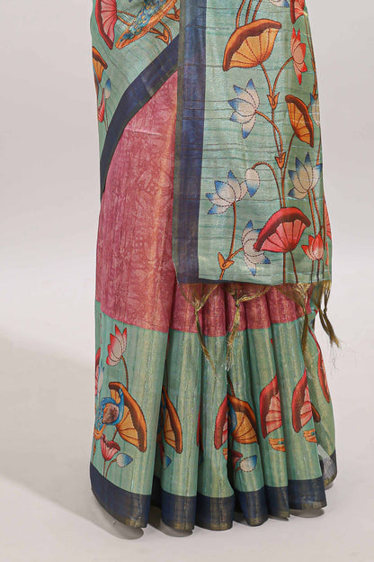 Printed blouse styling