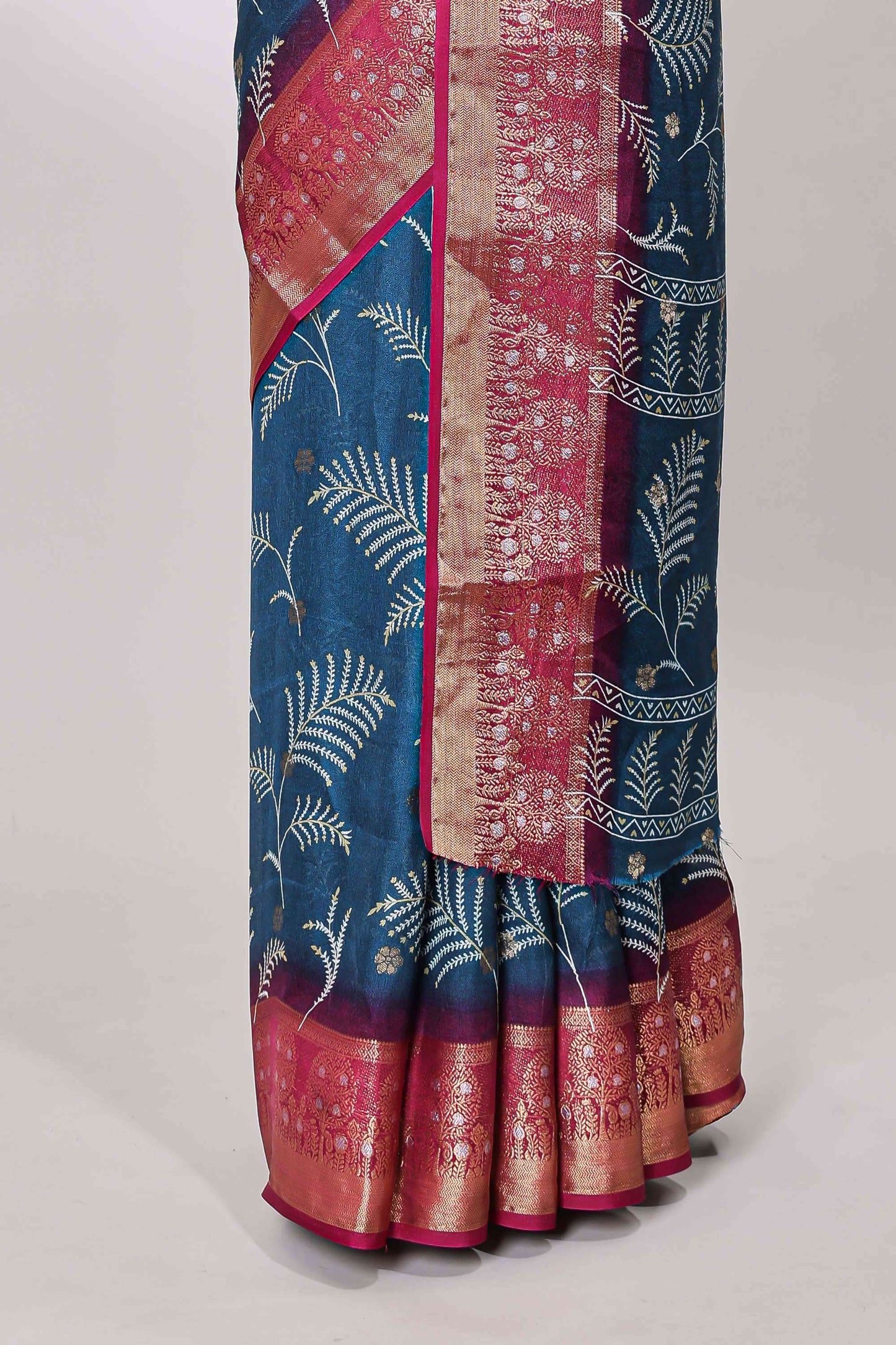 Printed butta blouse pairing