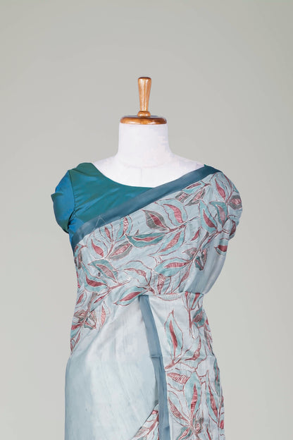 Printed pallu contrast