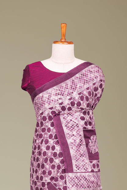 Purple contrast pallu linen saree