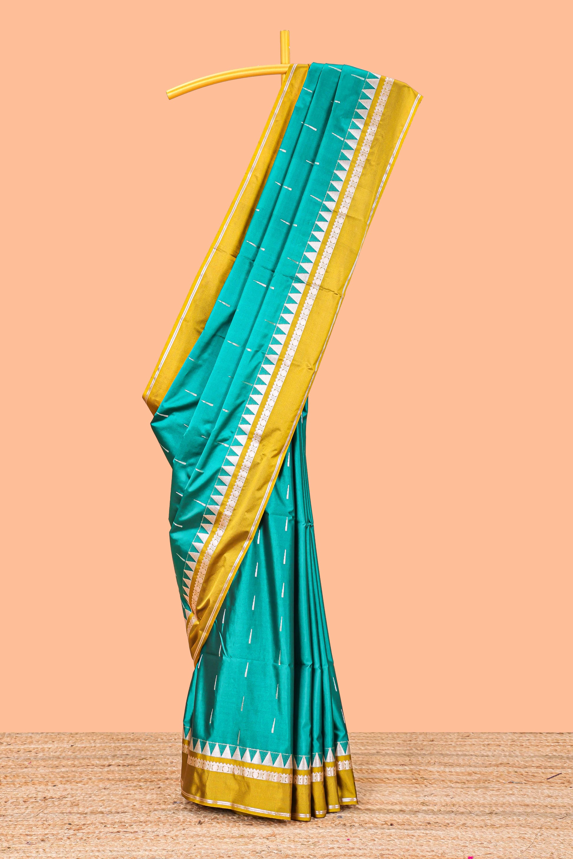 Rama green semi soft saree