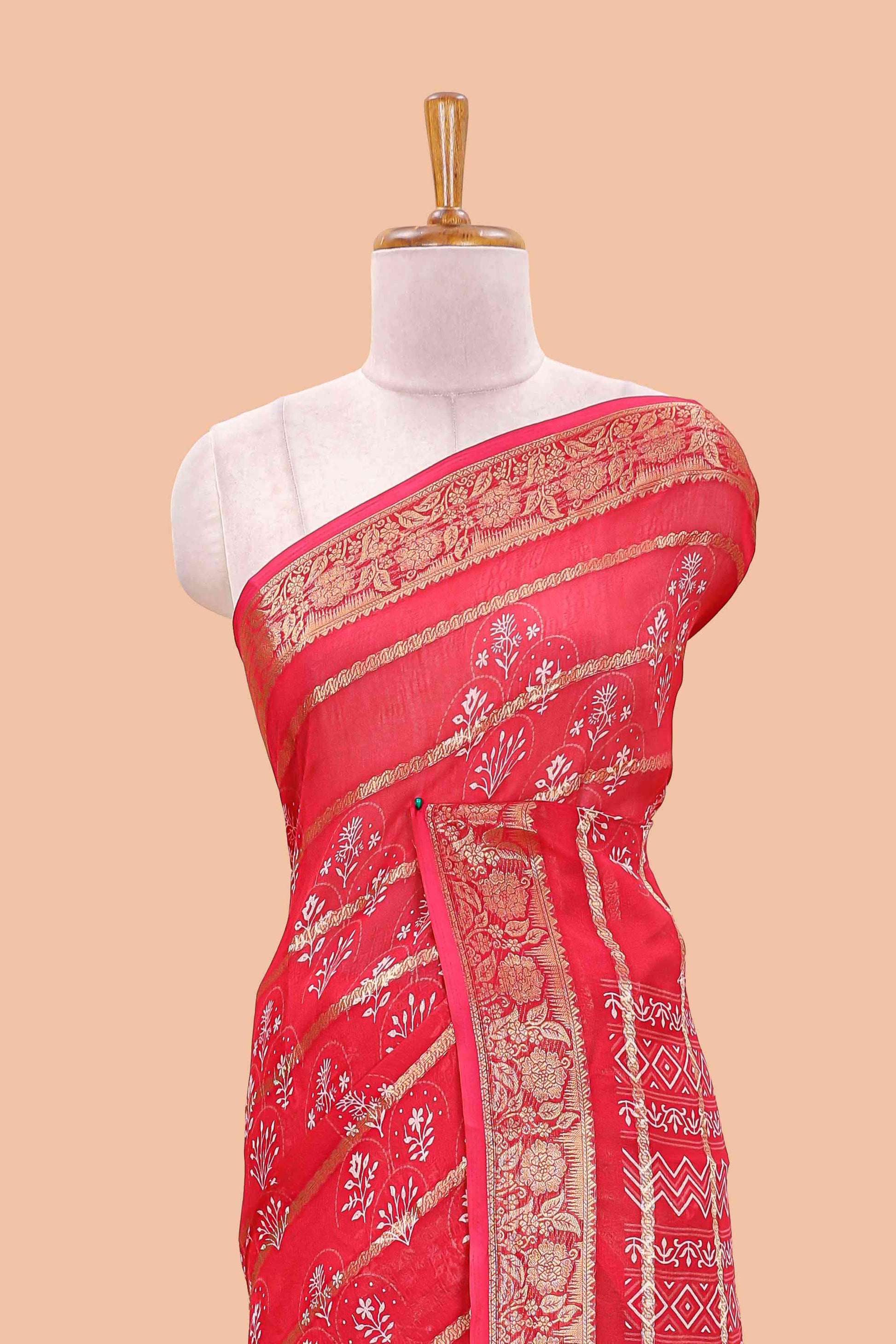 Red Coordinated blouse pairing