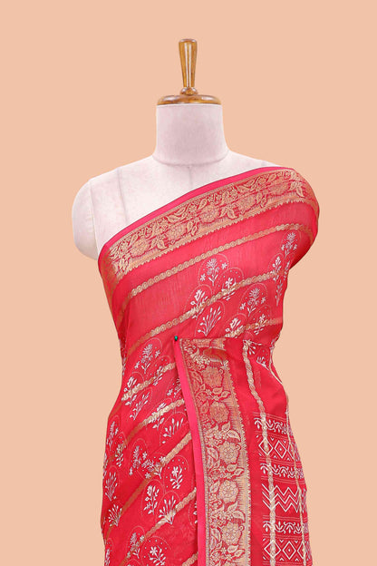 Red Coordinated blouse pairing
