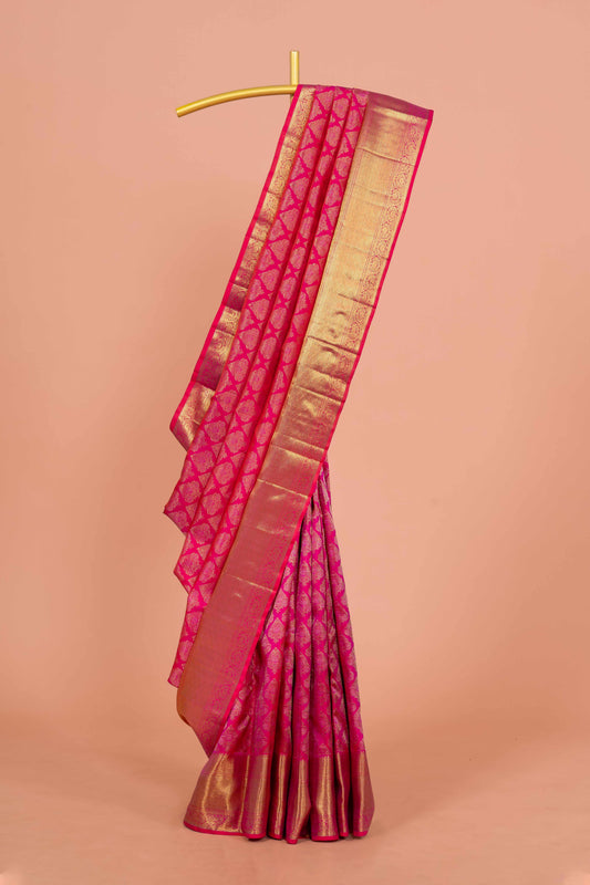 Red Swayamvara pattu saree