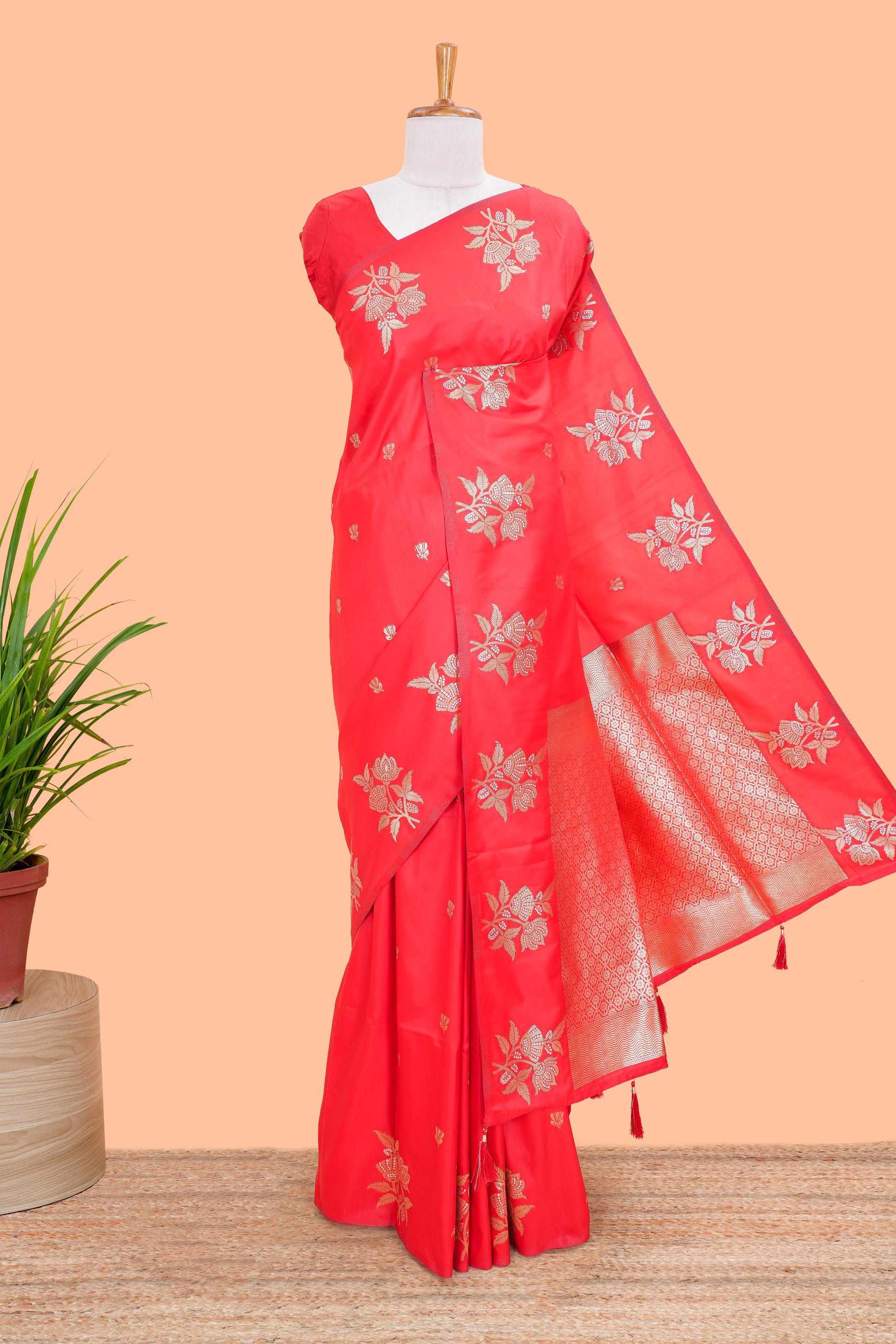 Red art silk floral zari saree