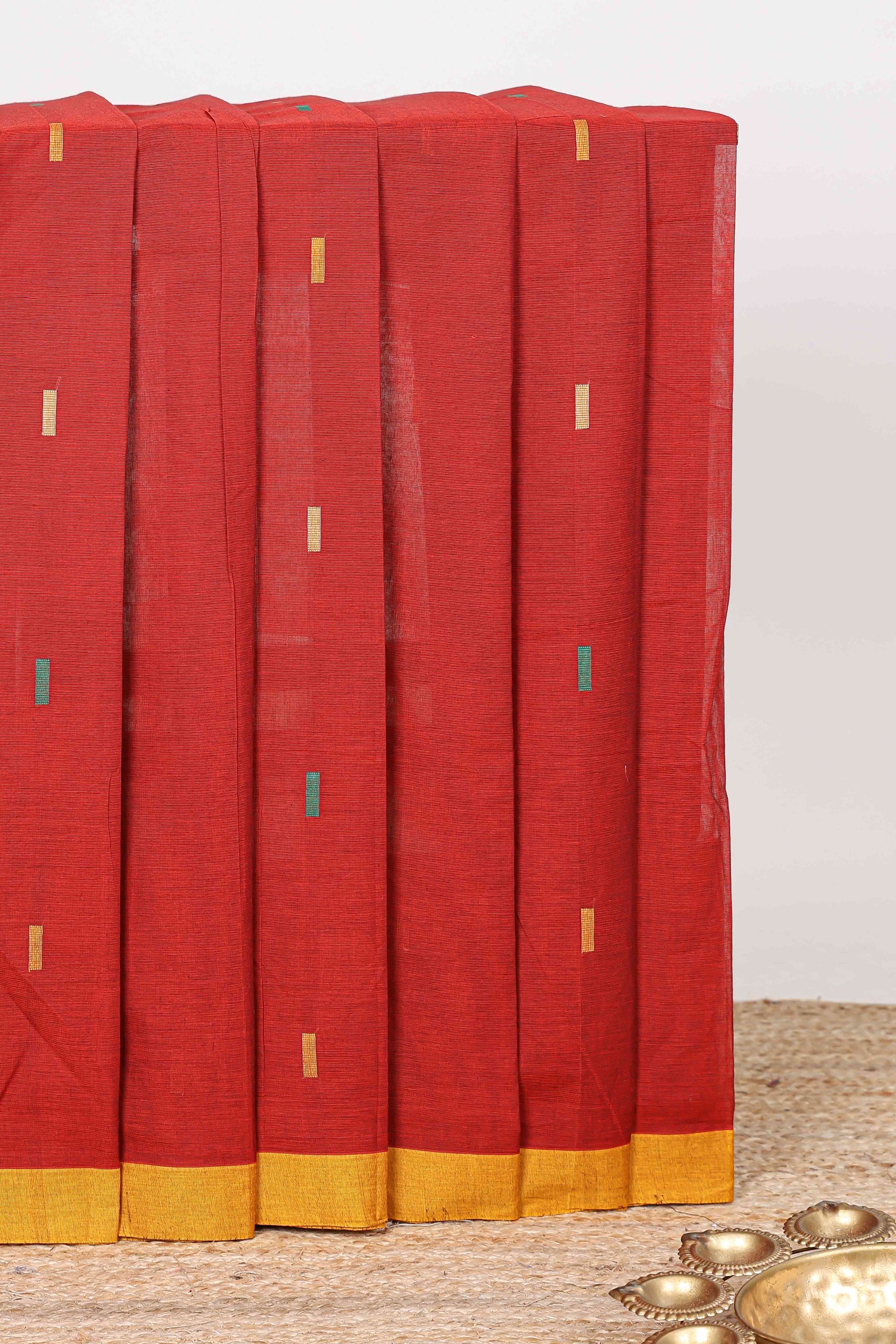 Red butta kanchi cotton saree
