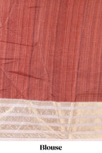 Red dola silk contemporary saree
