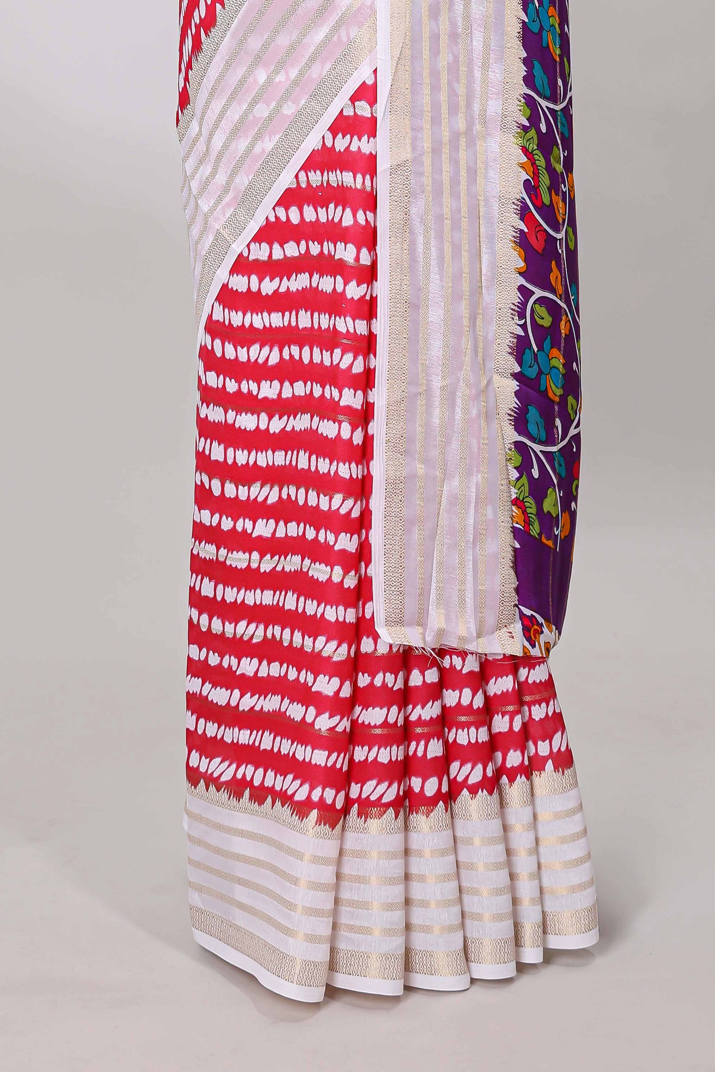 Refined ethnic look