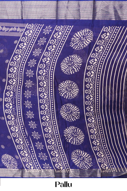 Refined festive drape