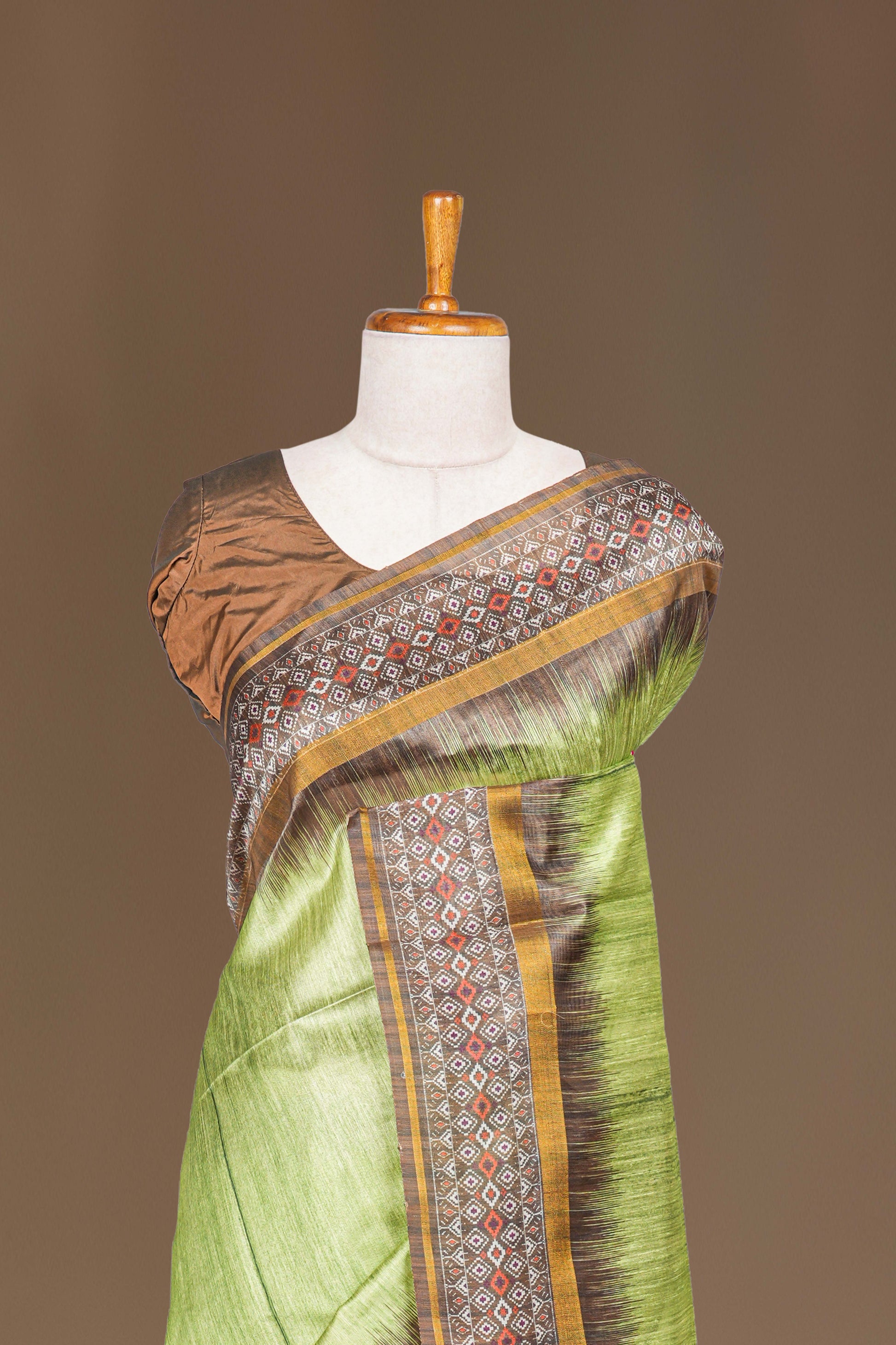 Retta border accent