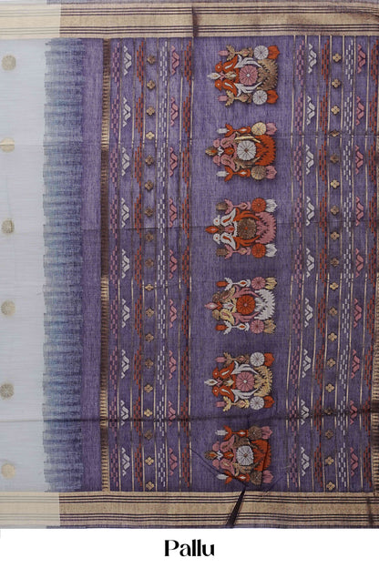 Rich woven surface