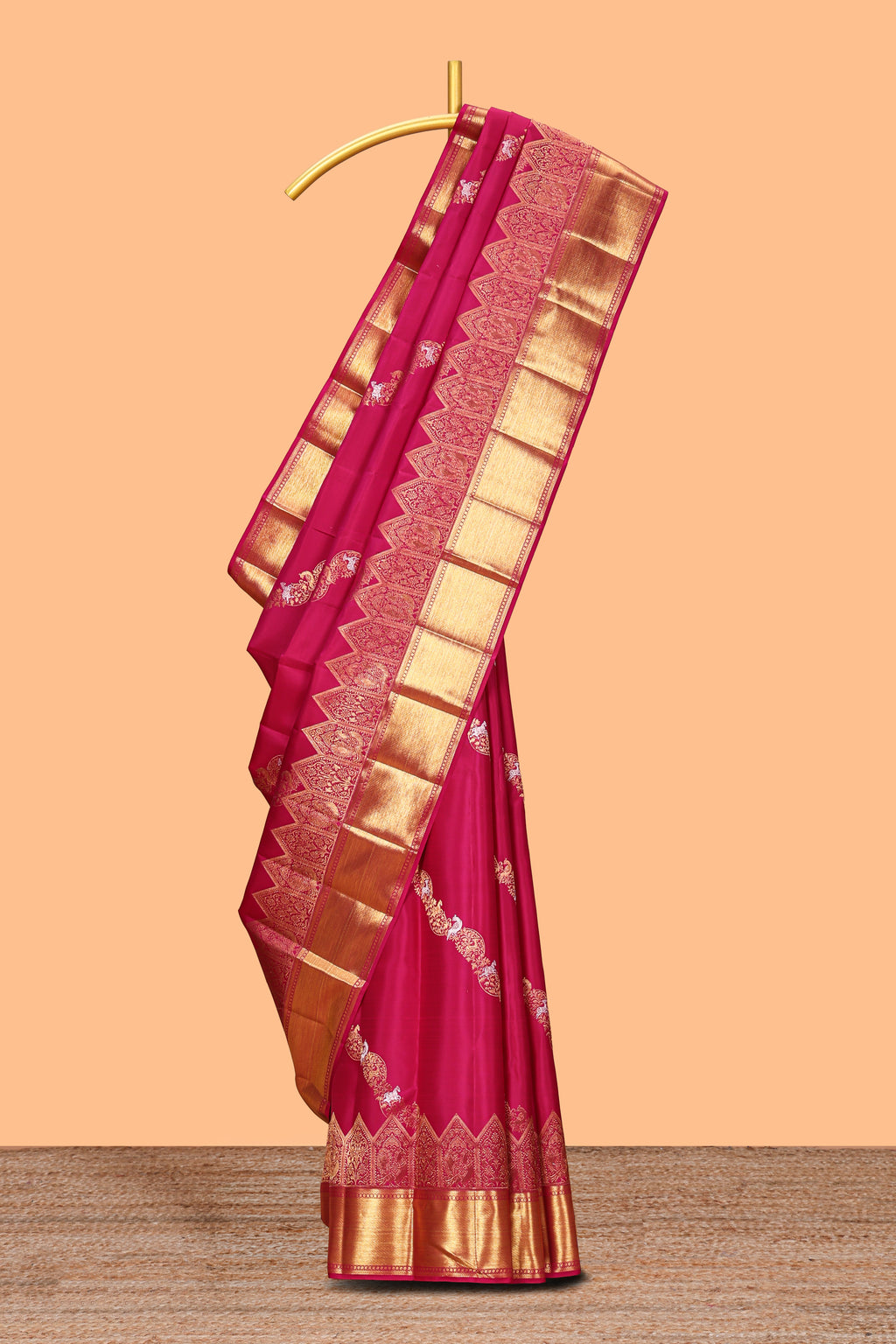 Pink floral wine horse, dear and bird zari design swayamvara pattu saree with self zari border and blouse