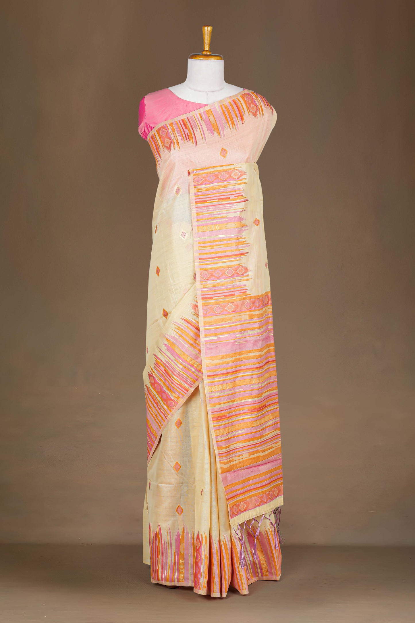 Sandal soft munga cotton saree