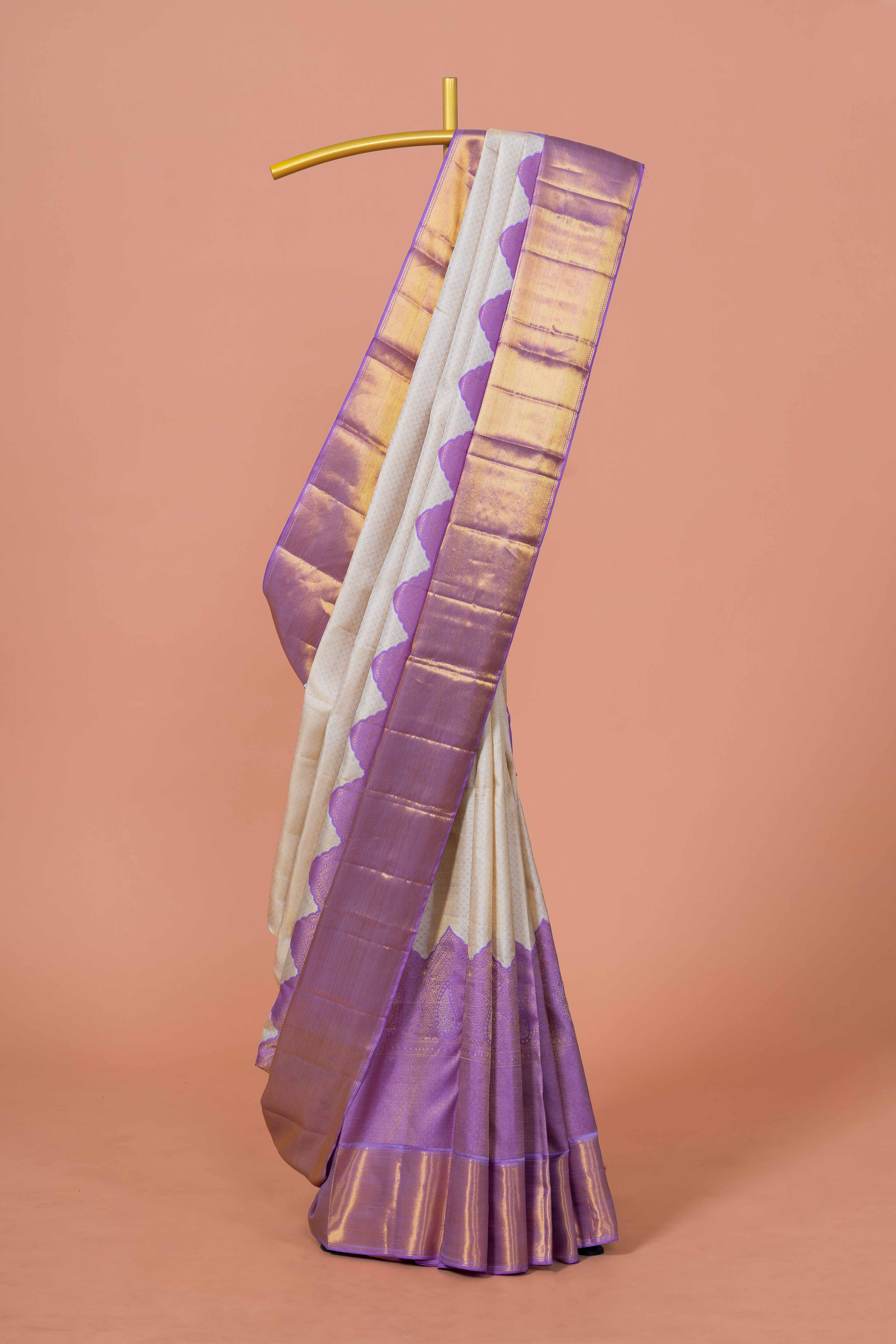 Sandal pattu silk saree