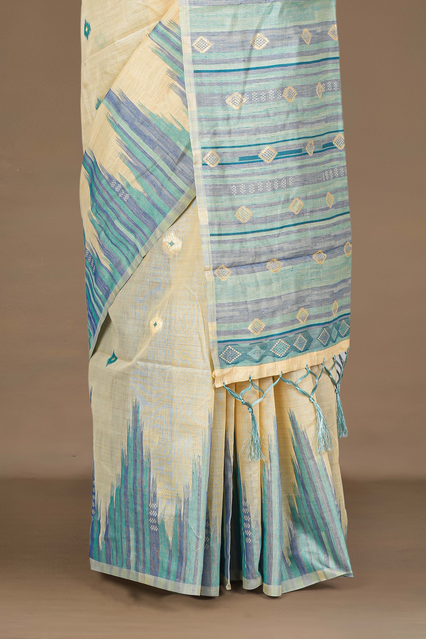 Sandal textured cotton saree
