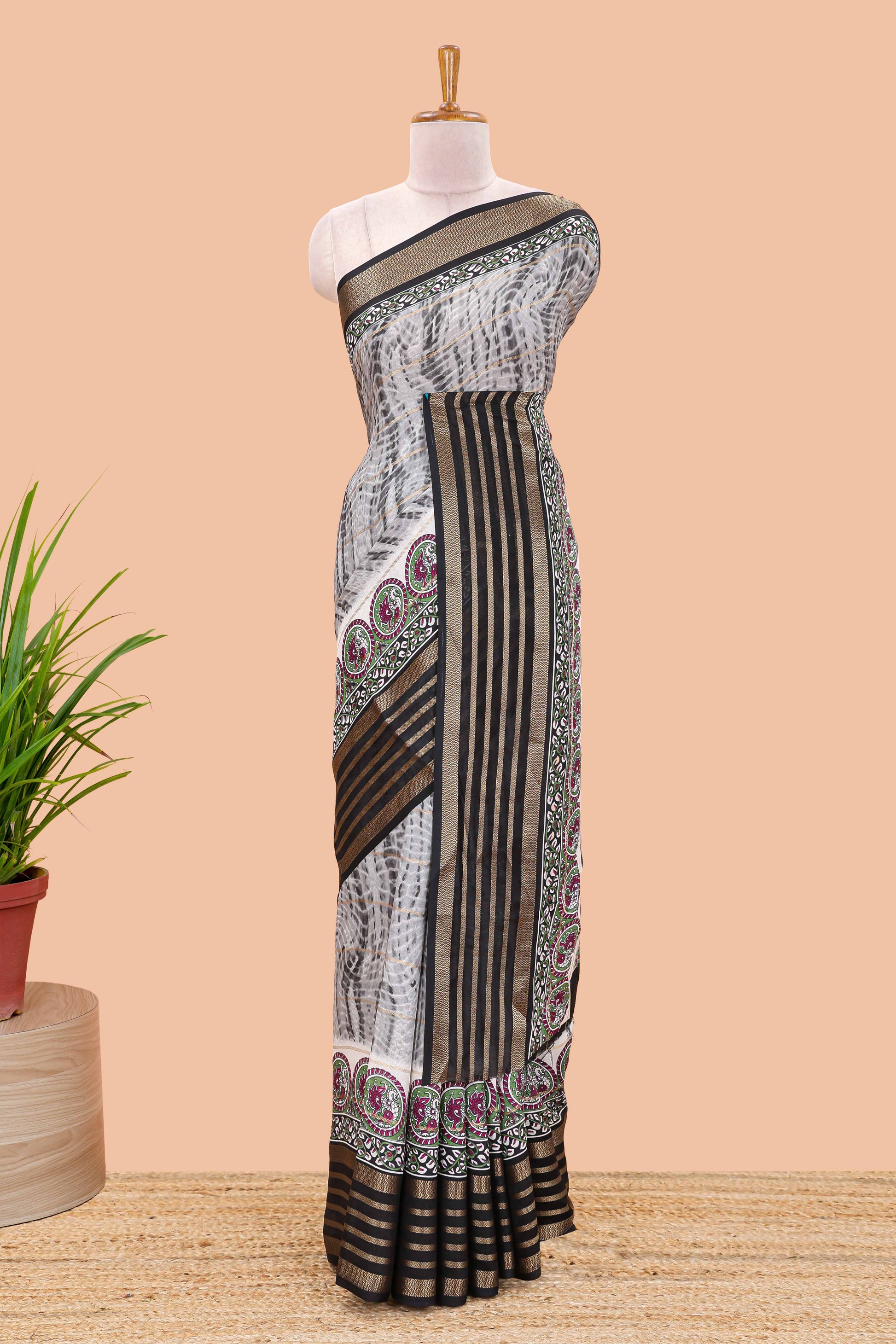 Shibori print detailing 
