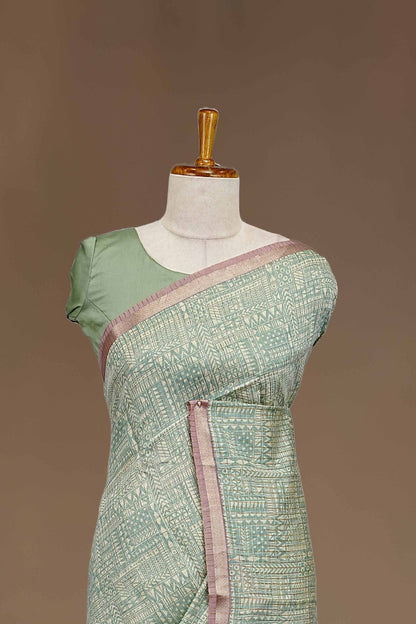  Smooth textured fabric saree