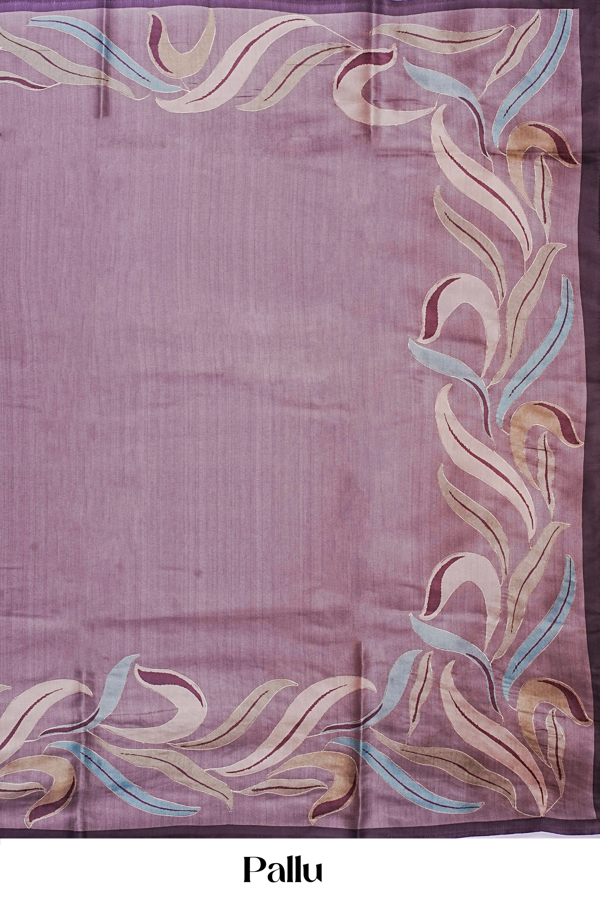  Soft festive saree pallu