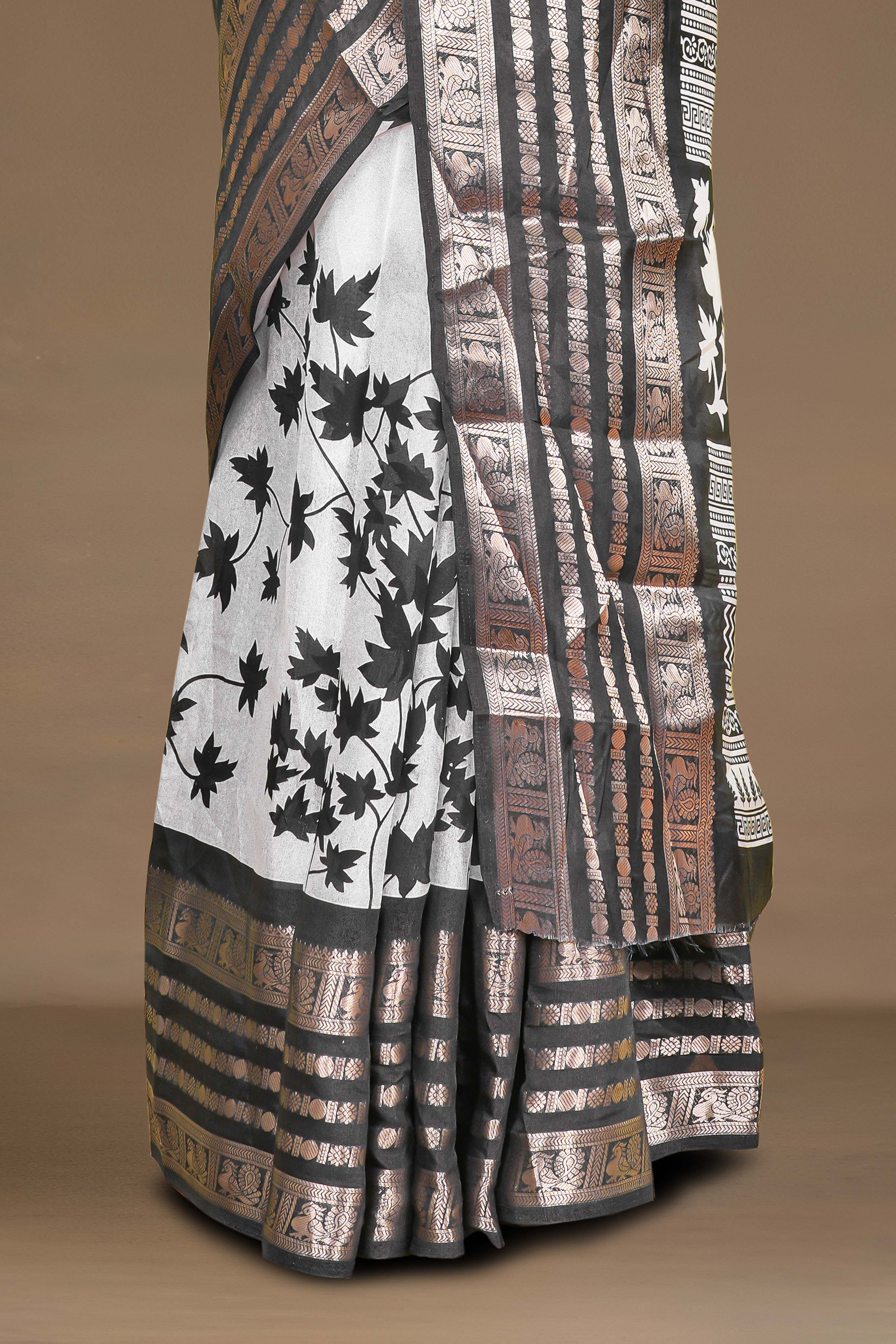 Soft woven fabric