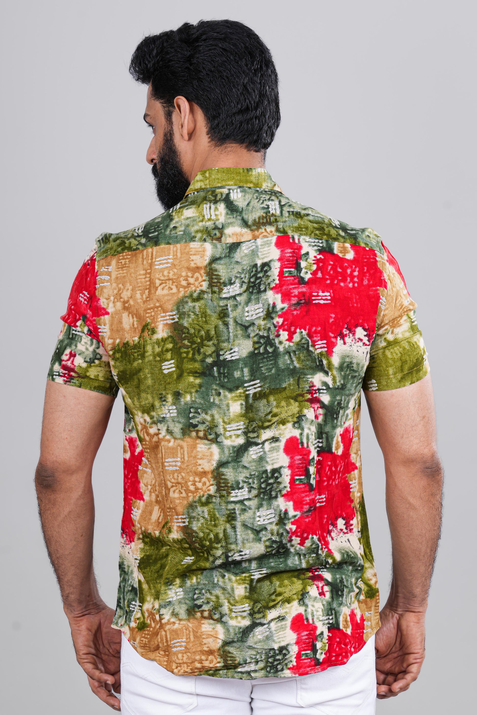 Stylish tropical print shirt