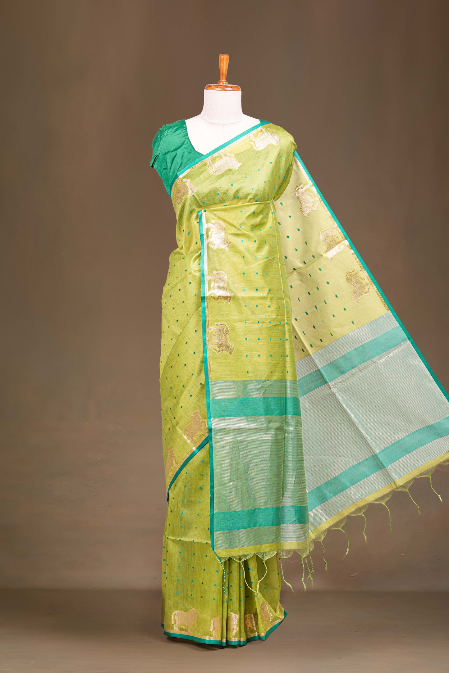 Tussar silk art fabric