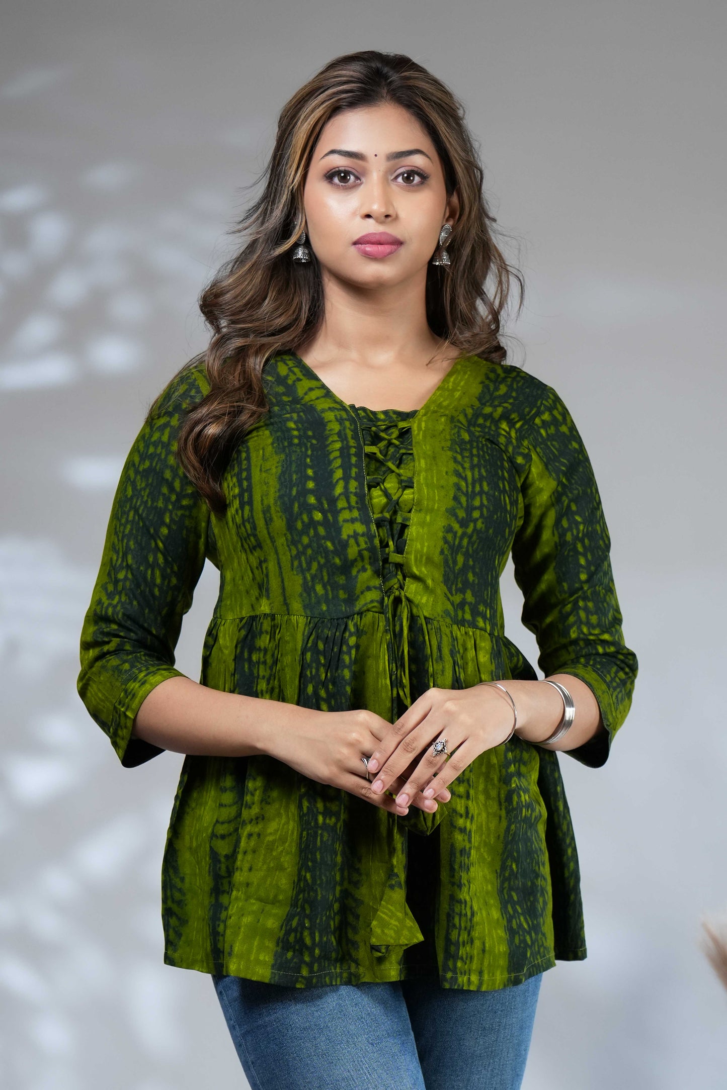 Forest Green Shibori Tie-Dye Print Short Kurti with Vertical Stripes, 3/4 Sleeves & Tassel Tie-Up Neck