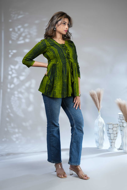 Forest Green Shibori Tie-Dye Print Short Kurti with Vertical Stripes, 3/4 Sleeves & Tassel Tie-Up Neck