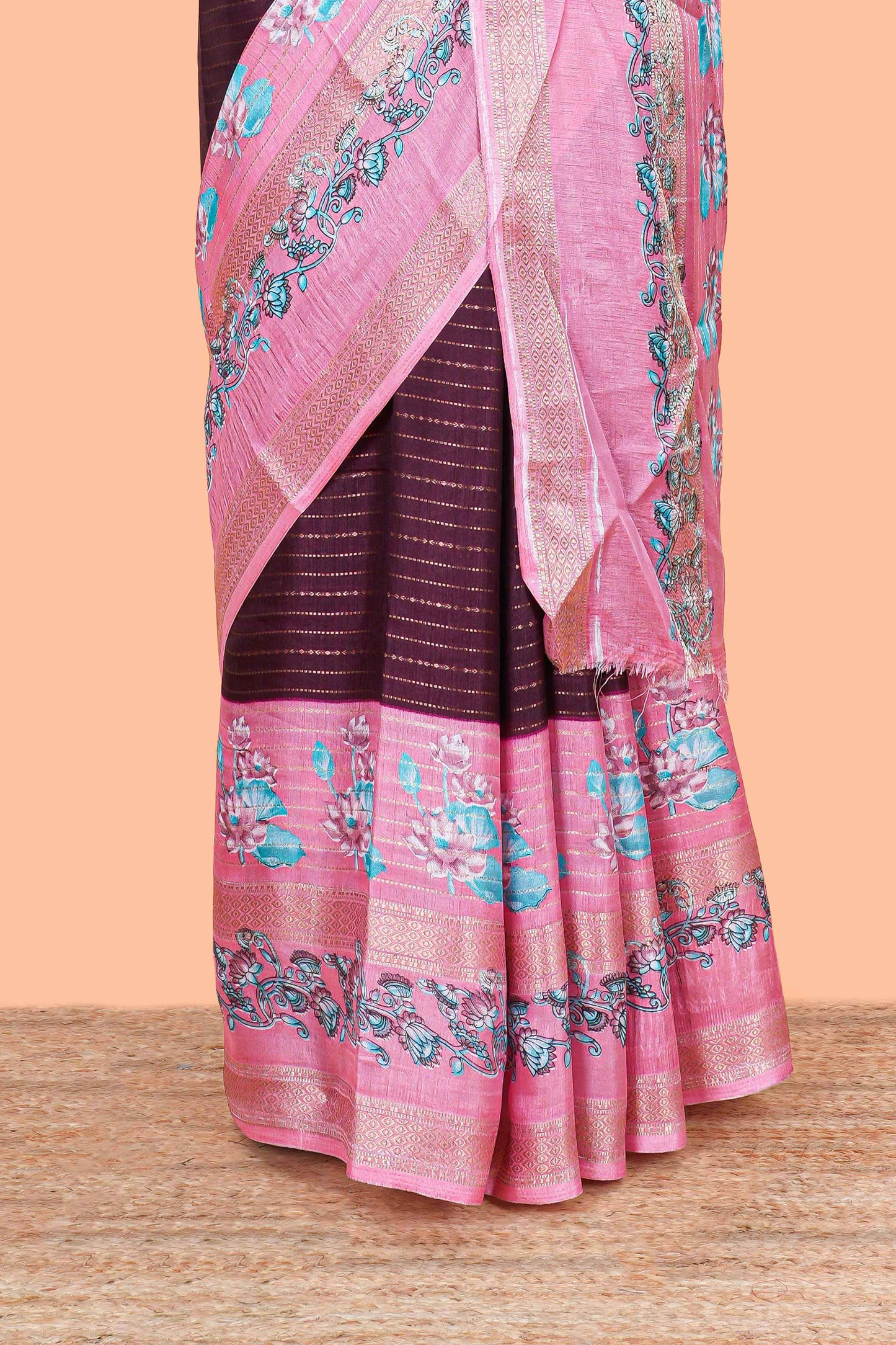 Value festive drape
