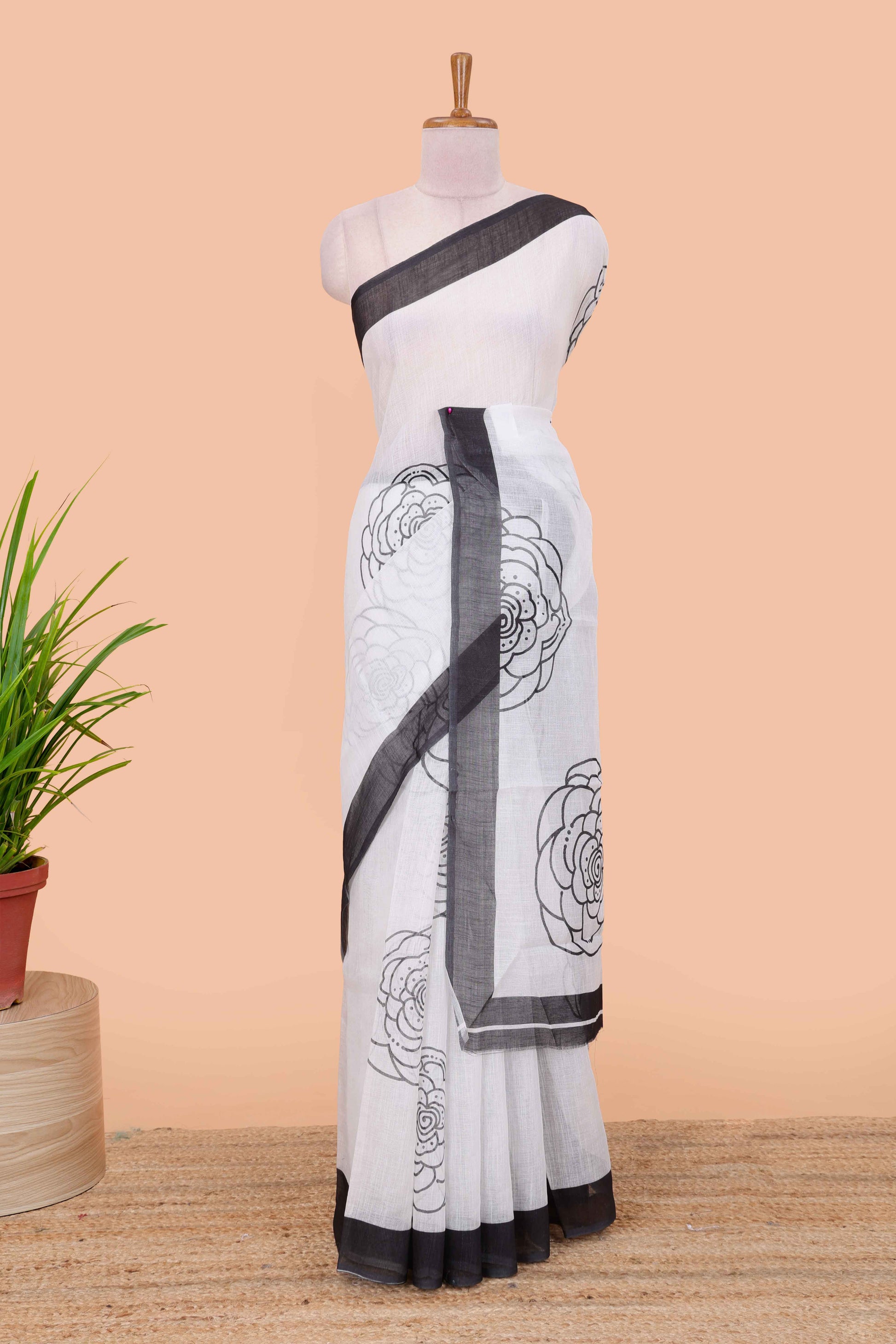 White artistic print linen saree