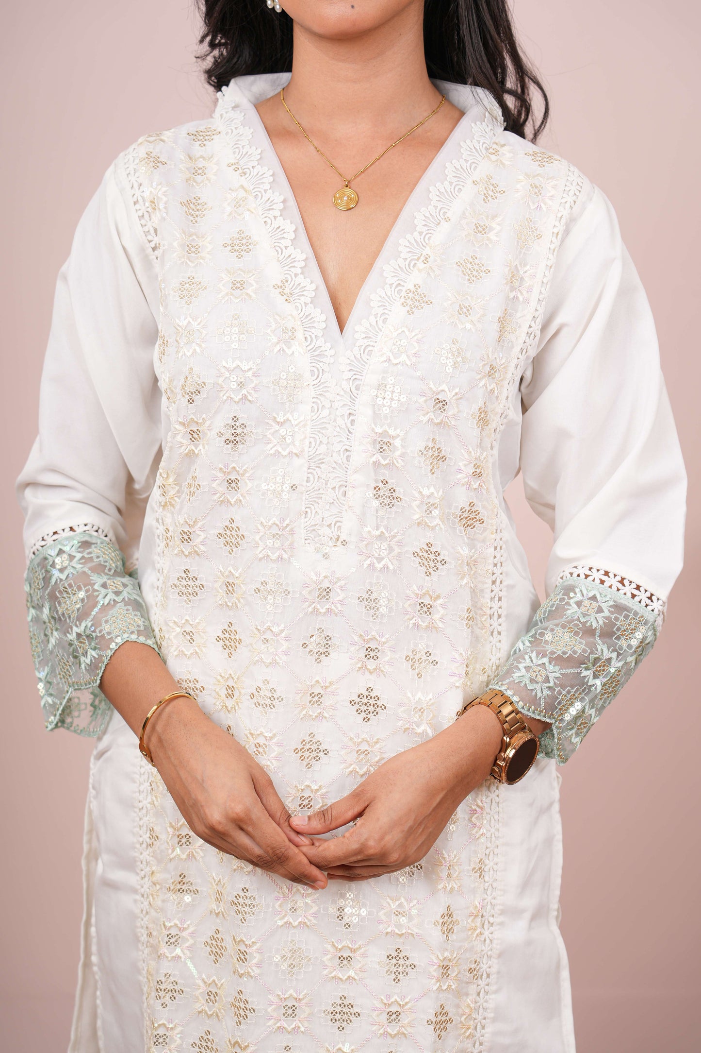 White floral design ethnic suit 