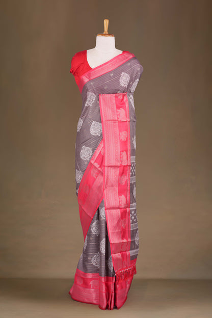 White silver motif design