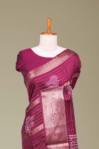 Wide zari border
