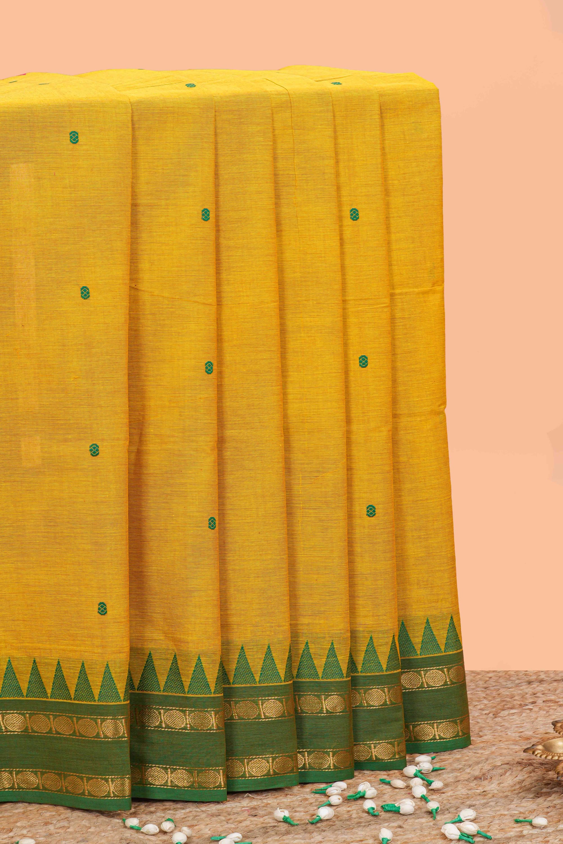 Yellow butta chettinad cotton saree
