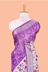 Zari edge design accents