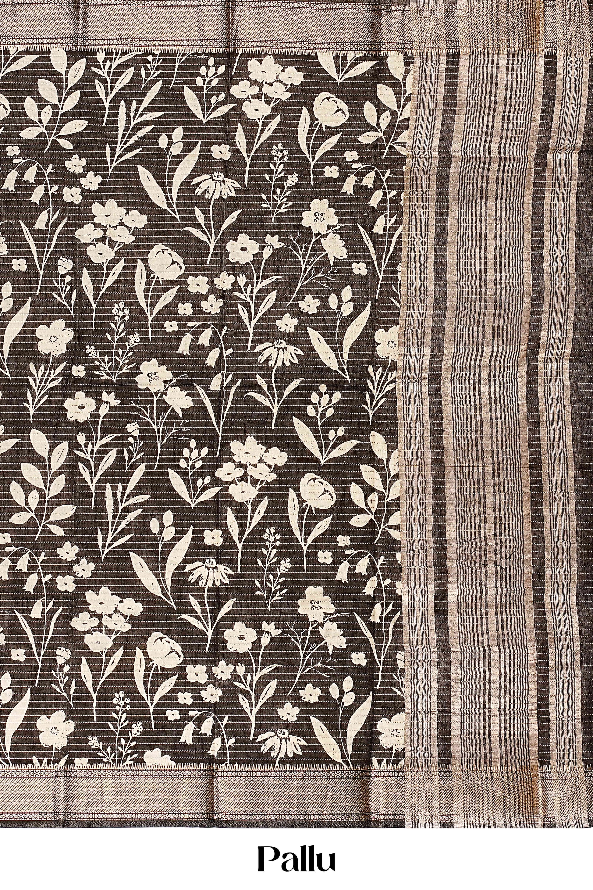 black and white saree pallu