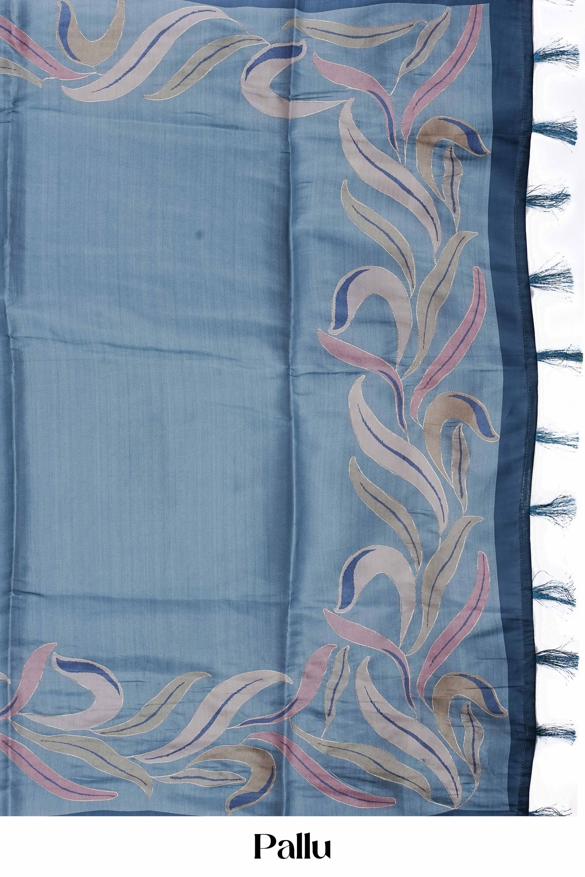 blue saree floral pallu